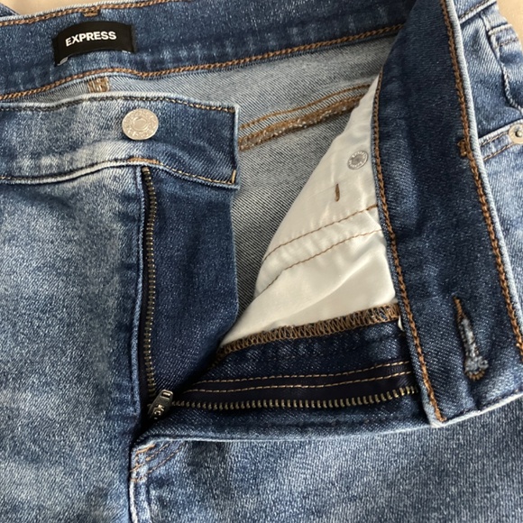 Express Ankle Jeans - Picture 2 of 8